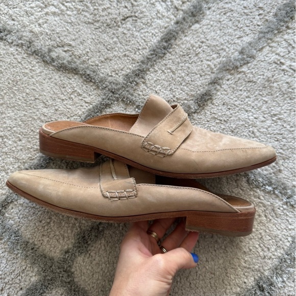 Frye Ellie Mules Shoes slip on suede leather cream tan Slip On 8.5 - Picture 3 of 9